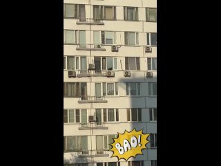 #Нампишут 
Прошу опубликовать видео, как котик на высоте 10 этажа вылезает из окна и ходит по карнизу!