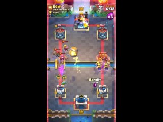 Ian77 - Clash Royale Playing in a $70,000 Clash Royale Tournament