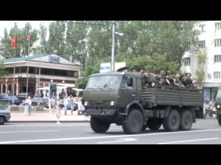 Это видео возвращает нас к истокам,  и этой войны в том числе. Девятого мая четырнадцатого настроение в городе было подавленное: