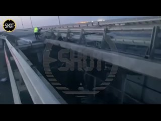⚡️Появились новые кадры с Крымского моста, где сегодня утром произошло ЧП (https://t.