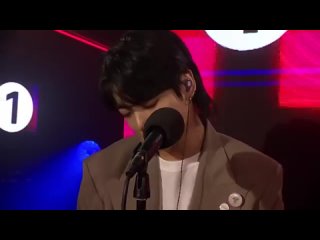 정국 (Jung Kook) ‘Let There Be Love (Original Song_ Oasis)’ @ BBC Radio 1 Live Lou