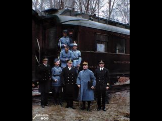 На фото: “Вагон перемирия“, Компьенский лес, 11 ноября 1918 года.