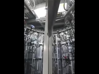В Японии построили вот такие технологичные подземные велопарковки
