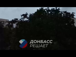 В Донецке началась сильнейшая гроза

После недельной а