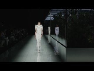 Sportmax _ “A Gardener’s Ballad“ Spring/Summer 2024 Runway Show / Sportmax _ Показ подиума “Баллада садовника“ Весна-лето 2024