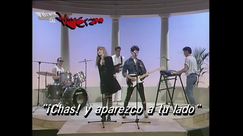 Alex  Christina - Chas! Y Aparezco A Tu Lado (1988) Tv -  07.   RE