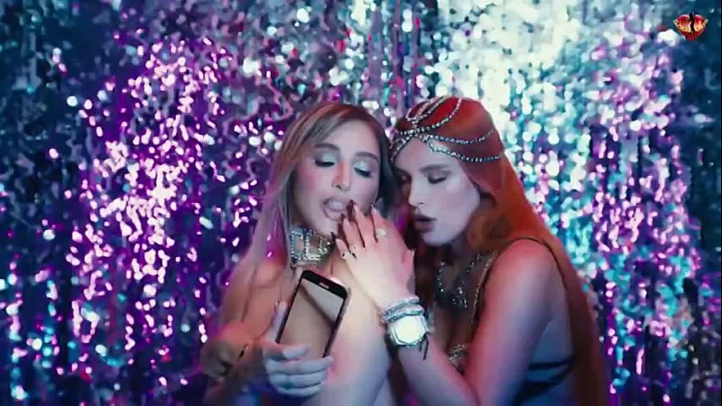 Bella Thorne, Juicy J In You ( Official Music Video) 4, 5