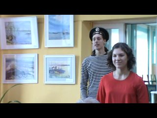 Выступление учащихся колледжа культуры и искусства на открытии выставки картин На Беломорье вечные ветра