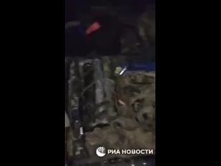 Видео с осмотром трофеев, которые достались нашим военным после того как удалось выдавить ВСУ с плацдарма под Казачьими Лагерями