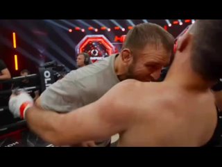 ⚠️Лига “Hardcore Fighting“ официально объявила о дисквалификации Ильяса Якубова за нападени’е на другого бойца🥴,.