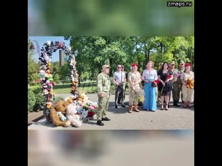 Они никогда не повзрослеют — в Донецке почтили память мирных детей Донбасса, погибших от рук боевико