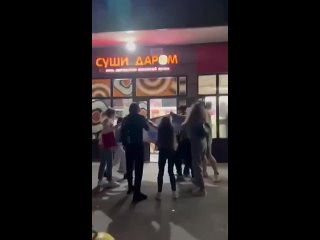 В Мурино жители спасли кота