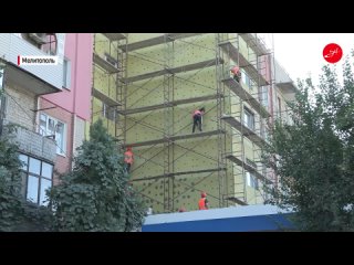 Шефы из Севастополя продолжают ремонтировать общежитие колледжа в Мелитополе