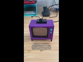 То чего нам не хватает: энтузиаст с Reddit напечатал на 3D-принтере миниатюрную копию телевизора из Симпсонов.