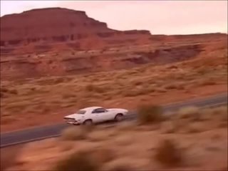 Vanishing Point - Challenger VS Charger