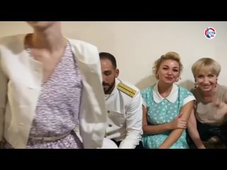 Эксклюзив СТВ 24 — тревога застала актёров и зрителей театра Луначарского во время исполнения спектакля «Севастопольский вальс»