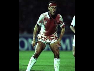 Капитан сборной Англии Терри Бутчер в матче со сборной Швеции, Стокгольм, 1989 год.