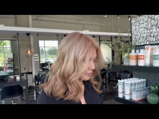 Bobby Hair Studio - Epic Black to Blonde Hair Transformation： One-Day Color Correction Tutorial!