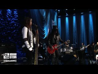 Steven Tyler, Slash, Dave Grohl,  Train “Walk This Way” Live (2014)