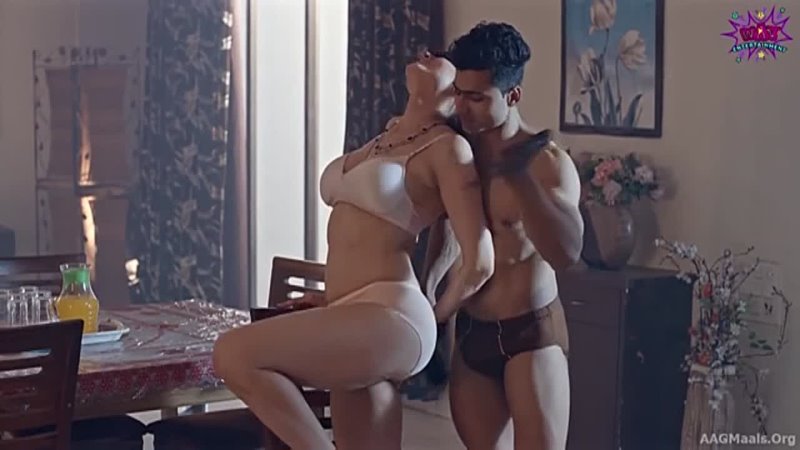 Lady HunterEP1 - #IndianWebseries #Indian #Allsex #Ulluoriginals #Cuckold #HotWife #Wifesharing #Bigass #Cowgirl #HotMilf #Porn