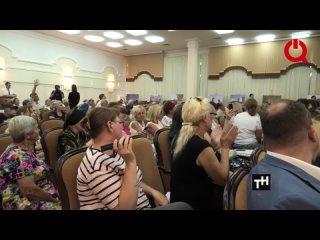 Встреча с жителями Николаевки - неверие  районной администрации и аплодисменты Андрею Новаку