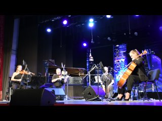 🎼 Концерт SIMPLE MUSIC ENSEMBLE «НЕОКЛАССИКА. ЛУЧШЕЕ» в Котласе (12+) - Людовико Эйнауди “Experience“ (отрывок)