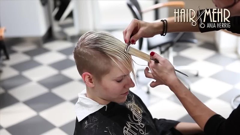 clipturbine - short pixie haircut, undercut extreme hair makeover  dying blonde by Anja Herrig