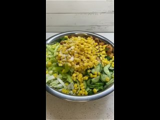 Аппетитный салатик с пекинской капустой