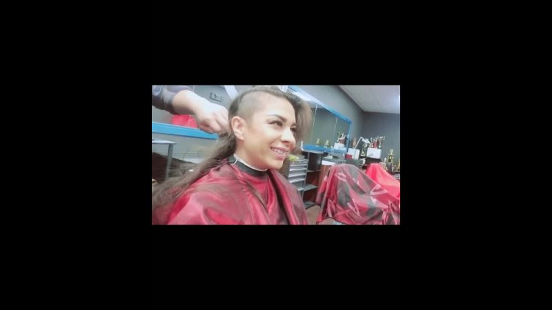 Gia Gerardo - From long hair to short hair w⧸ shaved sides!