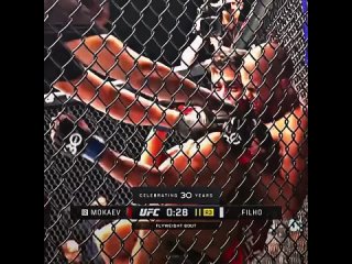 UFC | MOMENT | TIMEtan video