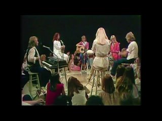 ABBA, Olivia Newton-John & Andy Gibb Jamming and performing “Beach Boys“ (Rare 1978, Remastered)