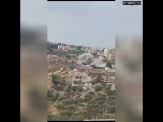 Кадры обстрела израильских городов со стороны Палестины  Зафиксированы прилеты ракет в районе Бейтар