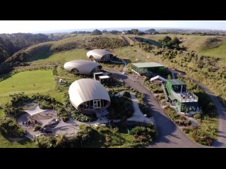 Экологичная школа в Новой Зеландии. Ссылка на гугл карту для прогулки