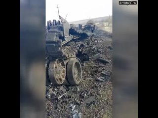 Т-80У [трофей] - уничтожен  Где-то в зоне СВО. Танк ВСУ с дополнительной защитой подорвался на мине,
