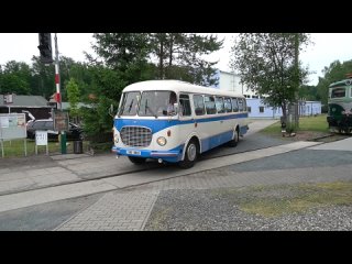 Автобус koda 706 RTO - выезд из музея - Лужна