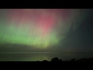 Otra vez en las regiones rusas donde nunca ha habido aurora boreal la vemos en el cielo. tormentas magnéticas. 🤷‍ ️