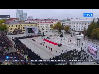 Армейская выправка и уникальные приемы: как в Уфе проходит смена караула у памятника Шаймуратову