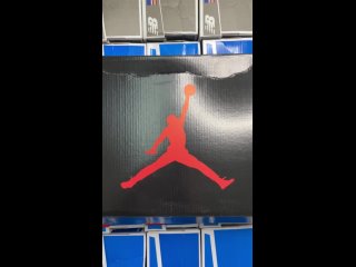 Nike Air Jordan 4 Retro ’Motorsport Alternate’ (великаны)
Артикул: Ni001072
Производитель: Вьетнам
Материал: Кожа

Цена: 7 400 р