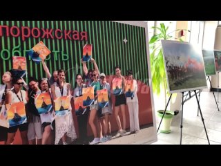 Жизнь и судьба Запорожья — в Крыму проходит выставка работ запорожских фотографов, приуроченная ко Дню воссоединения новых регио