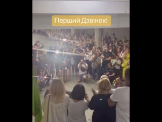 ‼️🤡 Колесо генотьбы крутонулось в неожиданном направлении

⏺2015 год, Петр Порошенко:
«Наши дети пойдут в школы и детские сады,