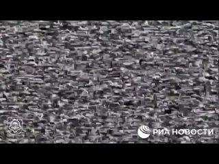 Удар 🇷🇺 FPV-дрона армейского спецназа по броневику 🔥 “Казак“ ВСУ на участке Работино-Вербовое