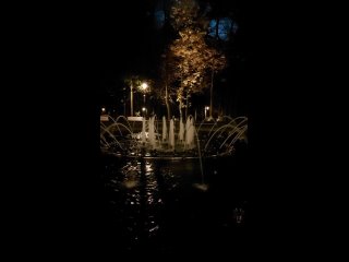 Осенний фонтан в парке “Швейцария“, Нижний Новгород