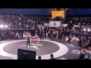 Самандар Муродов (Таджикистан) vs Мурад Мачаев ( Дагестан,Россия) Муродов в красно белом- вольная борьба - лига WOLNIK