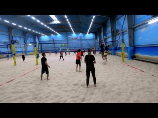 Волейбол в Песке 4x4 (Видео от Антона Рубаненко)