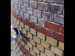 Очистка кирпичей шикарна
Это очень залипательная процедура (видео)