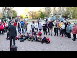 Музыка вместо гула артиллерии — фонд «Ридовка Помогает!» организовал воскресный концерт для жителей прифронтового Лисичанска