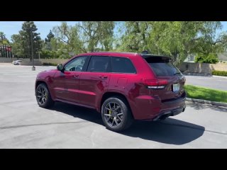 The 2020 Jeep Grand Cherokee Trackhawk is a Muscle Car in an SUV Suit (In-Depth Review)