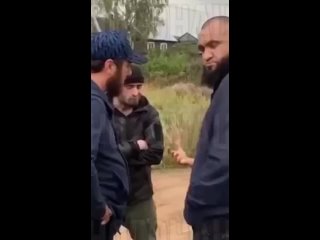 В Удмуртском селе Кез банда мигрантов из Чечни избивают местных жителей и воруют лес, занимаясь незаконной вырубкой
