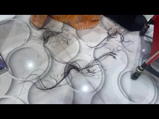 Natural Yashmine - #dailyvlog Chalo Hair cutting k Liye🥺 Long hair se direct short hair🥺🙃 Ghar aa k bht daat suni😔