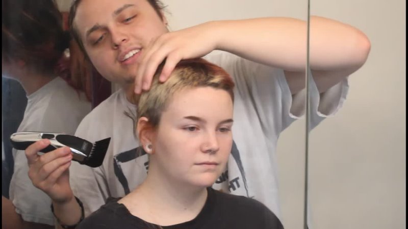 Dez - Quitting my job and Shaving my head